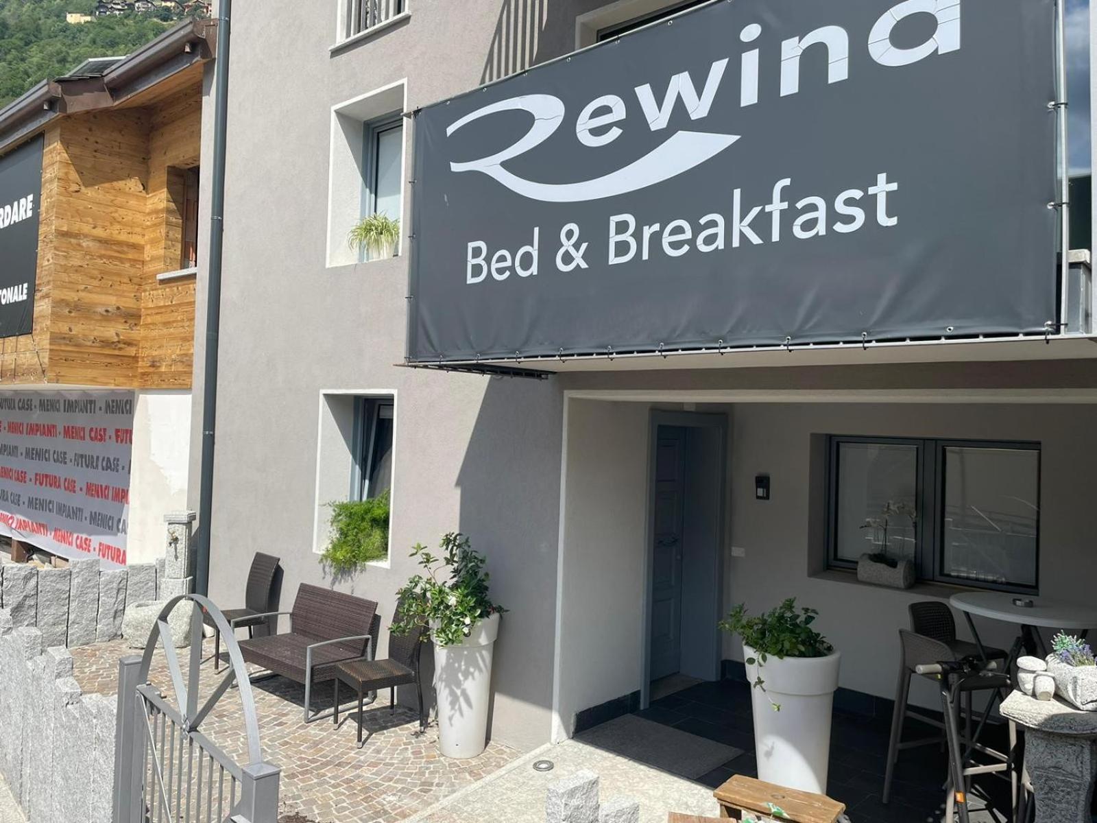 Rewind Hotel Temù Kültér fotó